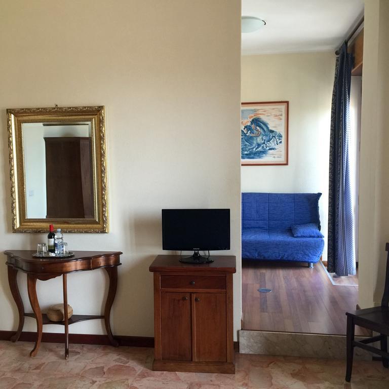 B&B Ortigia Sea View Syracuse Bagian luar foto